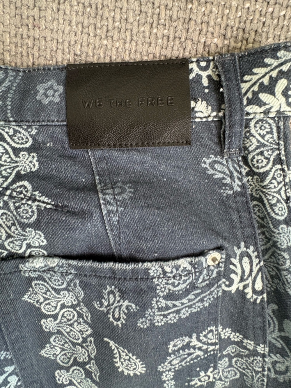Free People x We The Free Paisley Barrel Jeans Size 28 New - Picture 10 of 13